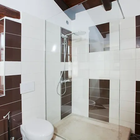 Poropati, Groznjan, Istria - Luxury Countryside Estate For Up To 19 Persons - Large Pool Of 80m2 With Kids Section * Grožnjan