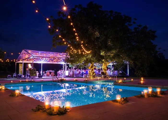 度假居 Poropati, Groznjan, Istria - Luxury Countryside Estate For Up To 19 Persons - Large Pool Of 80m2 With Kids Section *