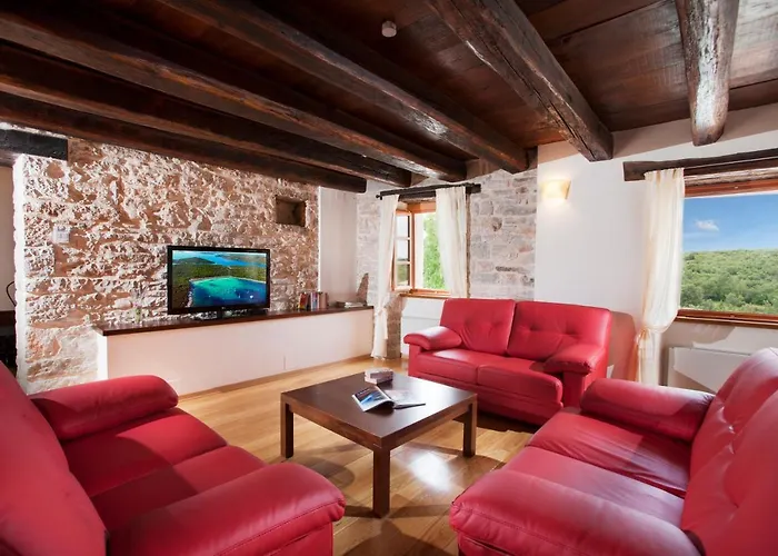 度假居 Poropati, Groznjan, Istria - Luxury Countryside Estate For Up To 19 Persons - Large Pool Of 80m2 With Kids Section Grožnjan